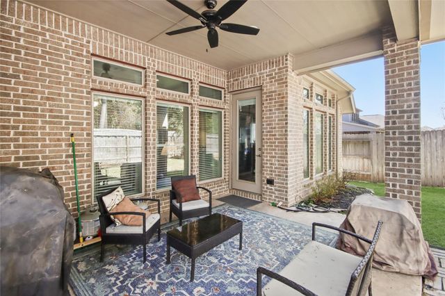 23649 Sage Villa Drive, New Caney, TX 77357