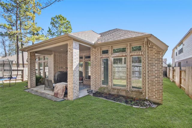 23649 Sage Villa Drive, New Caney, TX 77357