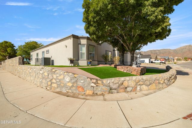 4332 LOMA CLARA Court, El Paso, TX 79934