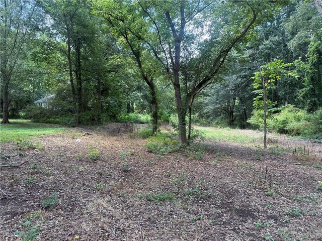 5725 Stonewall Tell Road, Atlanta, GA 30349