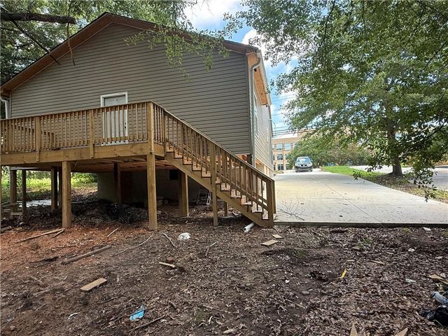 5725 Stonewall Tell Road, Atlanta, GA 30349