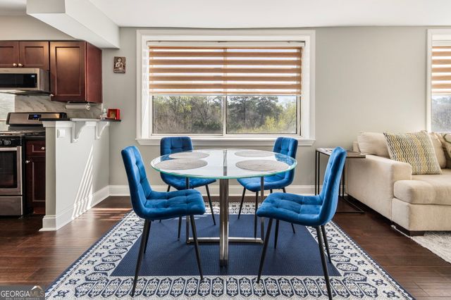 2479 Peachtree Road NE 217, Atlanta, GA 30305