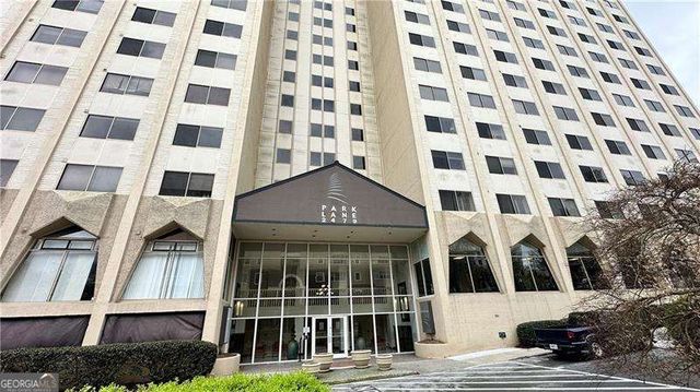2479 Peachtree Road NE 217, Atlanta, GA 30305
