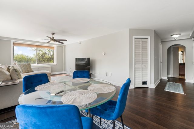 2479 Peachtree Road NE 217, Atlanta, GA 30305