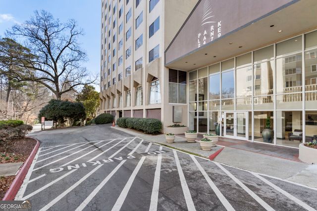 2479 Peachtree Road NE 217, Atlanta, GA 30305