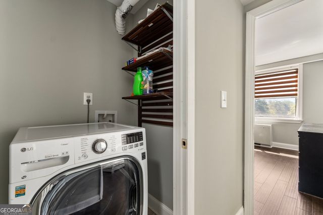 2479 Peachtree Road NE 217, Atlanta, GA 30305