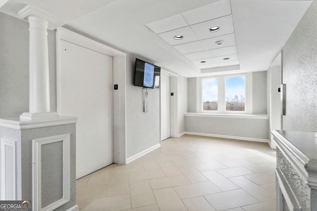2479 Peachtree Road NE 217, Atlanta, GA 30305