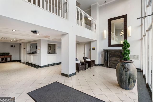 2479 Peachtree Road NE 217, Atlanta, GA 30305