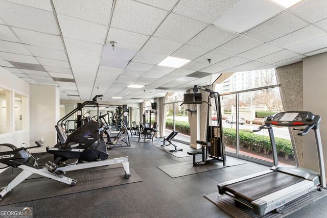 2479 Peachtree Road NE 217, Atlanta, GA 30305