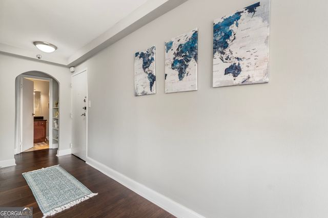 2479 Peachtree Road NE 217, Atlanta, GA 30305