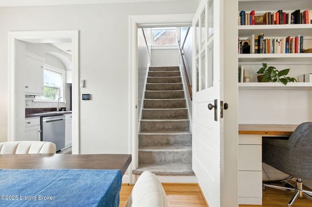 1015 Greenleaf Rd, Louisville, KY 40213