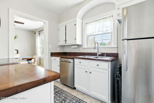 1015 Greenleaf Rd, Louisville, KY 40213