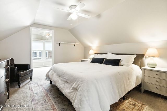 1015 Greenleaf Rd, Louisville, KY 40213