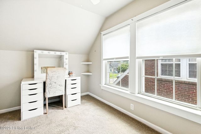 1015 Greenleaf Rd, Louisville, KY 40213