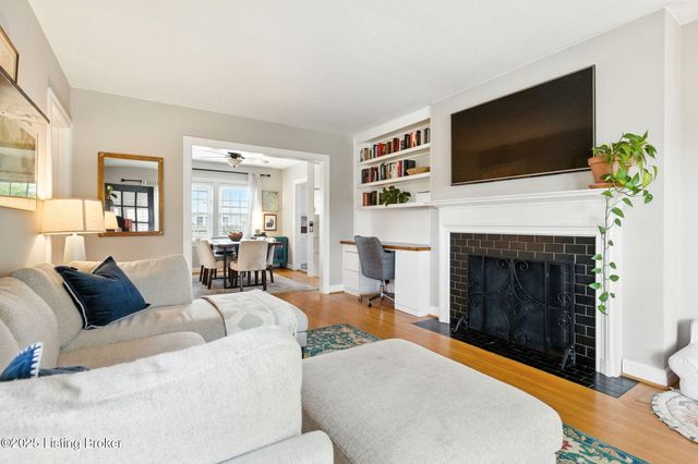 1015 Greenleaf Rd, Louisville, KY 40213