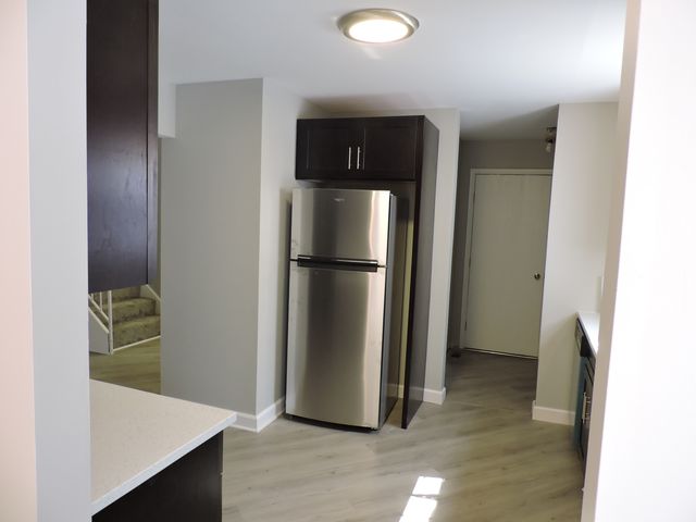 407 BEECHWOOD Drive, Westmont, IL 60559