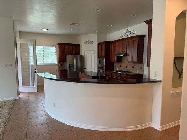 3516 Firenze Drive, Friendswood, TX 77546