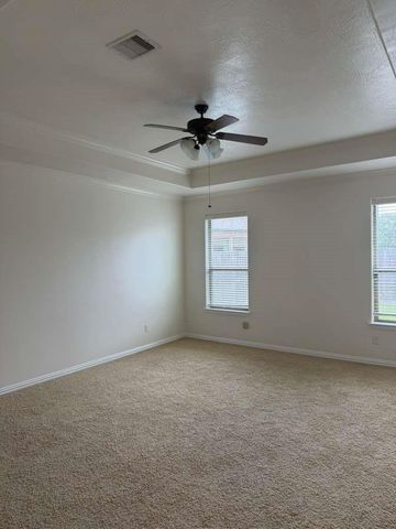 3516 Firenze Drive, Friendswood, TX 77546