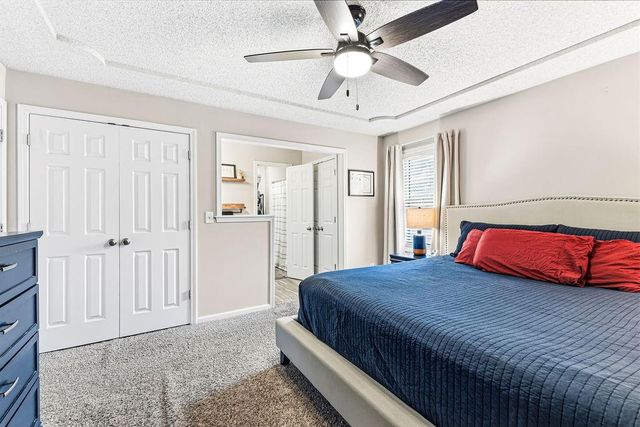 1802 Regency Drive, Kearney, MO 64060