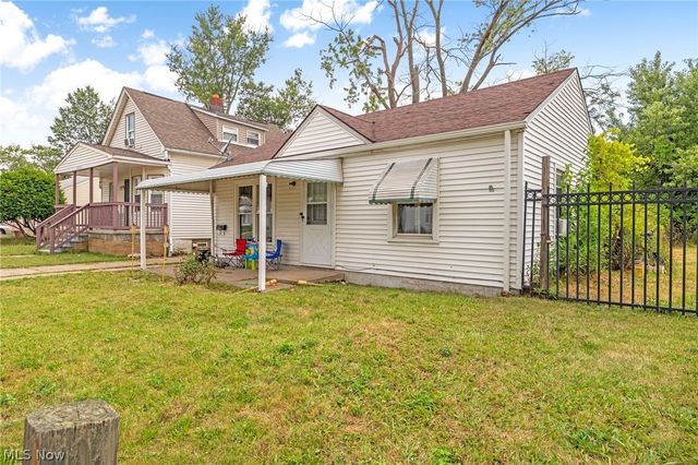 12612 Firsby Avenue, Cleveland, OH 44135