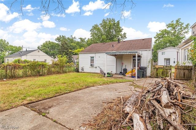 12612 Firsby Avenue, Cleveland, OH 44135