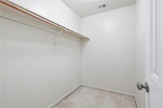 2911 Gentry Park Parkway, Kansas City, MO 64116