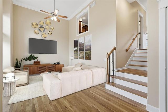 2911 Gentry Park Parkway, Kansas City, MO 64116
