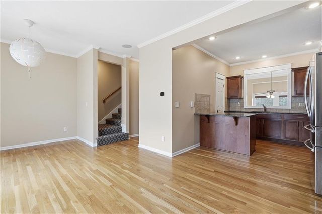 2911 Gentry Park Parkway, Kansas City, MO 64116