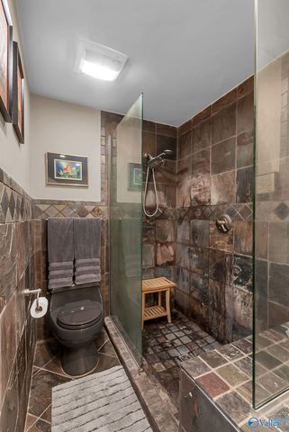 211 Knollridge Circle SE 2, Huntsville, AL 35801