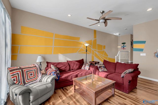 211 Knollridge Circle SE 2, Huntsville, AL 35801