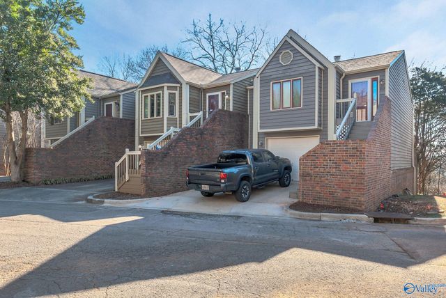 211 Knollridge Circle SE 2, Huntsville, AL 35801