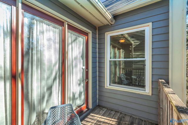 211 Knollridge Circle SE 2, Huntsville, AL 35801