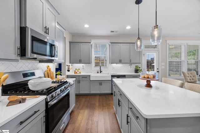 229 Durness Drive, Simpsonville, SC 29681