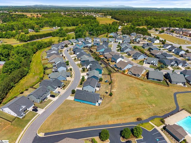 229 Durness Drive, Simpsonville, SC 29681