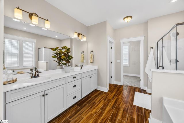 229 Durness Drive, Simpsonville, SC 29681