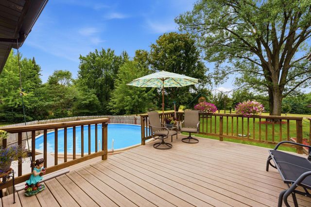 18440 Jackson Street NE, East Bethel, MN 55011