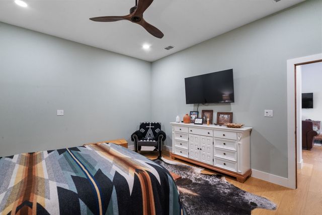 800 Fox Road, Millsap, TX 76066