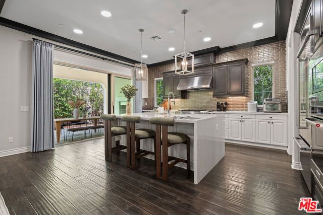 55 Suede, Irvine, CA 92602