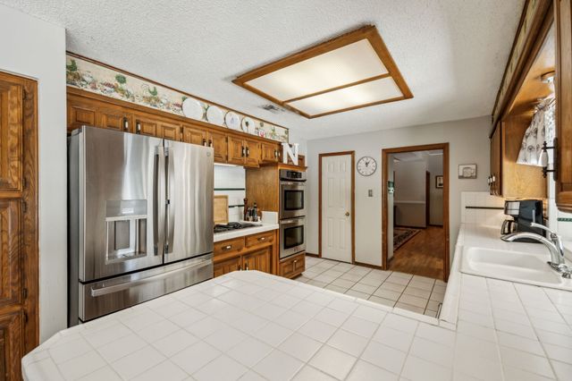 216 Eastwood Drive, Southlake, TX 76092