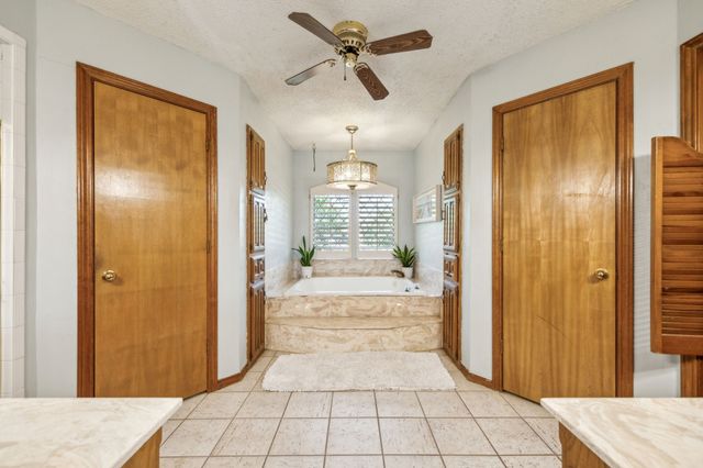 216 Eastwood Drive, Southlake, TX 76092