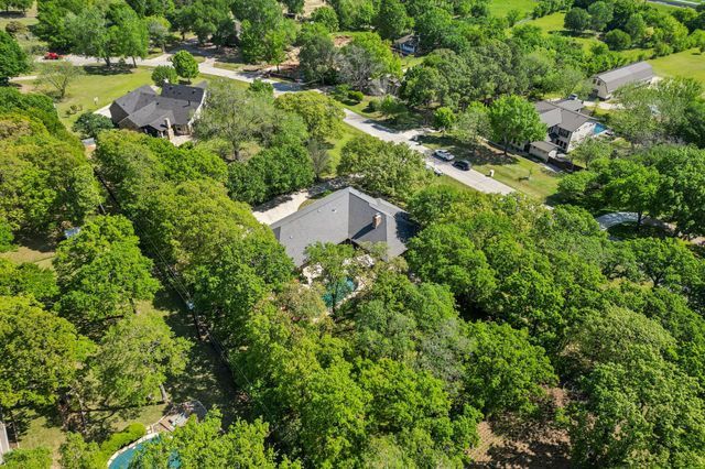 216 Eastwood Drive, Southlake, TX 76092