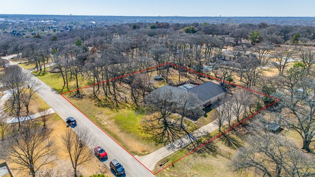 216 Eastwood Drive, Southlake, TX 76092