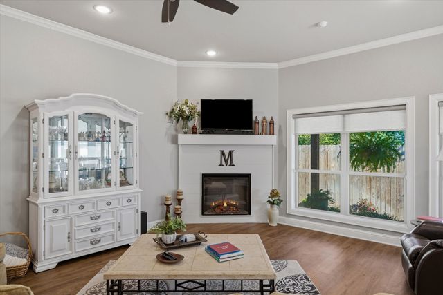 10059 Dayspring Drive, Flint, TX 75762