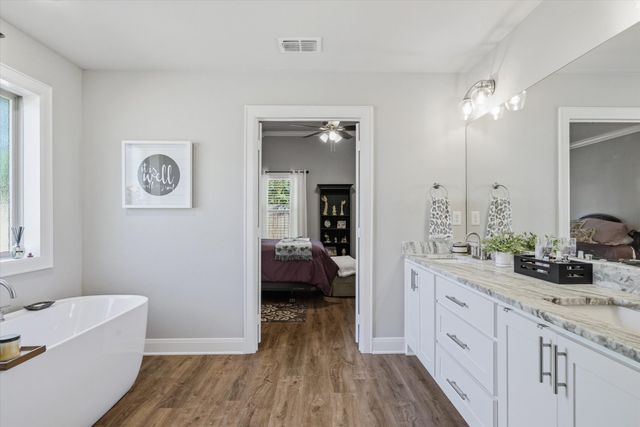 10059 Dayspring Drive, Flint, TX 75762