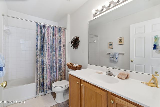 15 Benjamin Court, Barnegat, NJ 08005