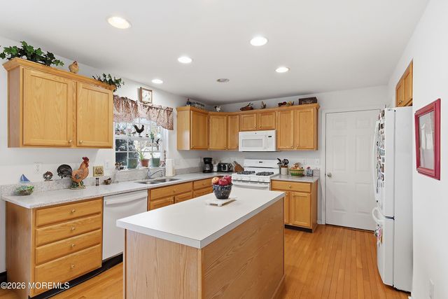 15 Benjamin Court, Barnegat, NJ 08005