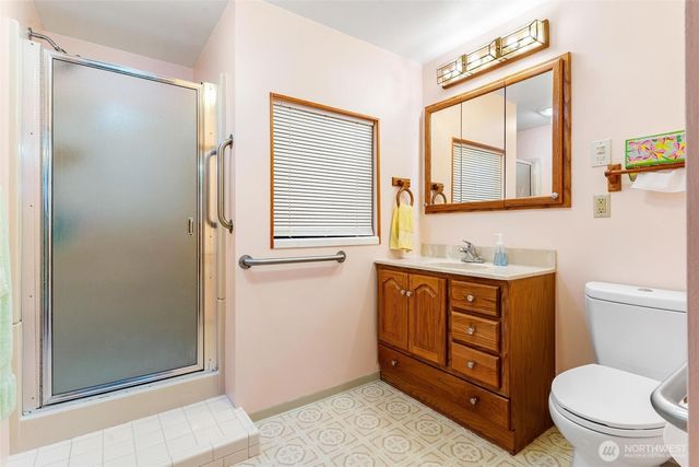 22804 105th Place SE, Kent, WA 98031