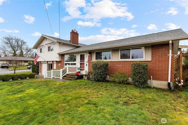 22804 105th Place SE, Kent, WA 98031