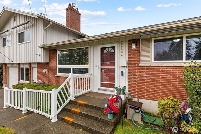 22804 105th Place SE, Kent, WA 98031