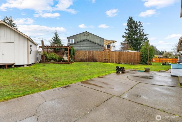 22804 105th Place SE, Kent, WA 98031